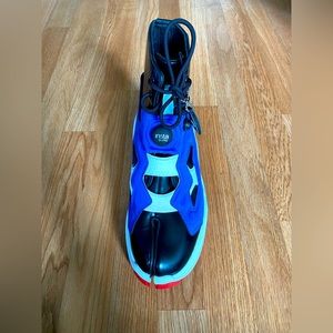 Size 10.5 maison margiela x Reebok